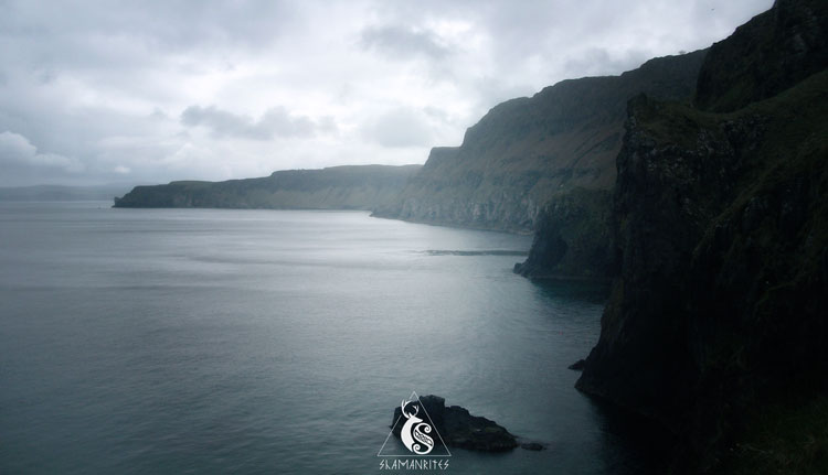 La canción de Amergin en la costa de Irlanda